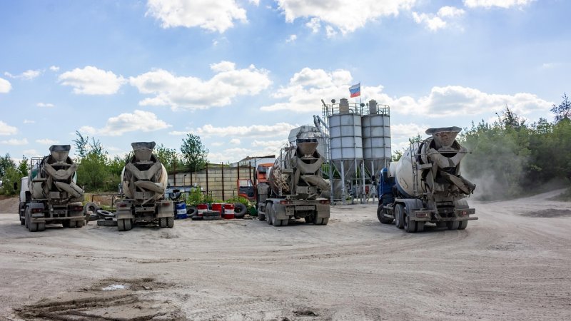 Zdjęcie: Prefabrykacja czy beton monolityczny: porównanie kosztów inwestycji w 2026