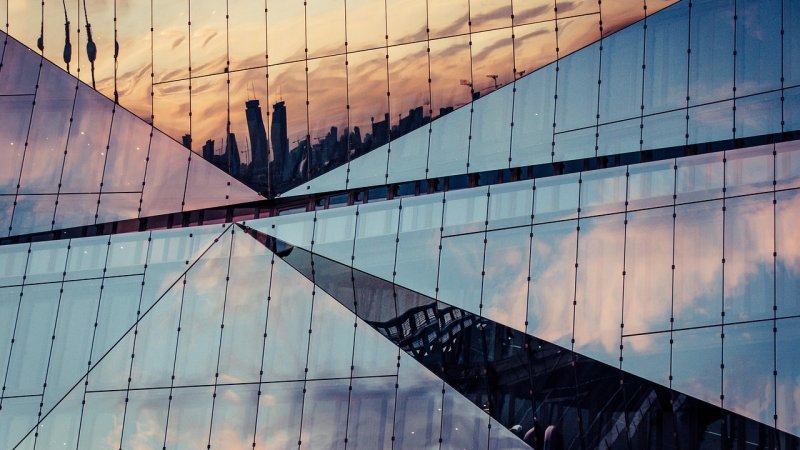 Zdjęcie: BIPV: panele fotowoltaiczne zintegrowane z fasadą i dachem