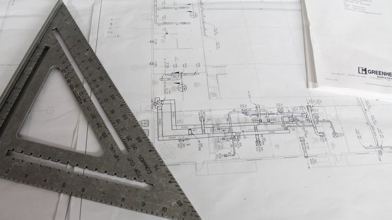 Zdjęcie: Projekt budowlany do wniosku o pozwolenie: jakie części składasz